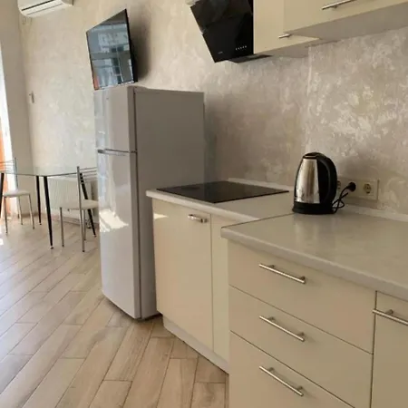 2 хвилини до моря Apartment Odesa